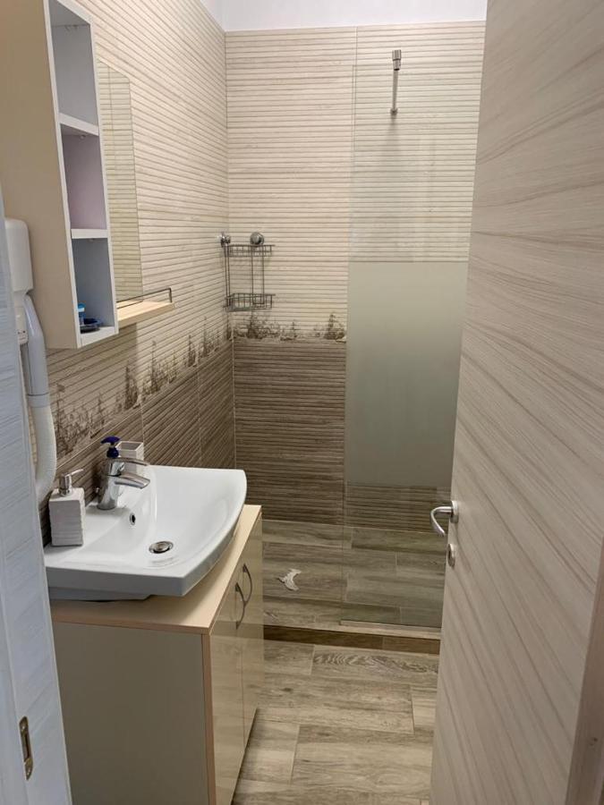 Iris Appartement Năvodari Buitenkant foto