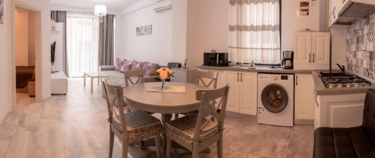 Iris Appartement Năvodari Buitenkant foto
