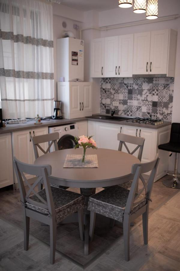 Iris Appartement Năvodari Buitenkant foto